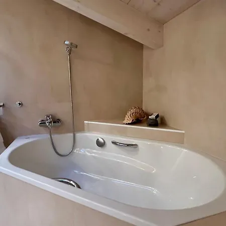 Super Luxurious Duplex Penthouse In Center Chalet *