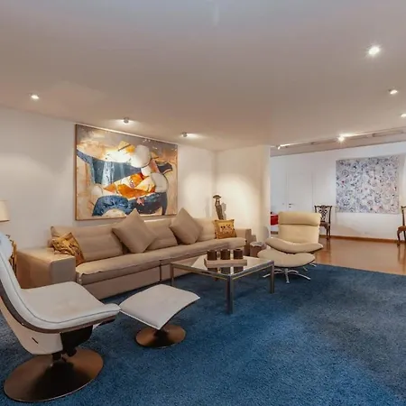 Super Luxurious Duplex Penthouse In Center Gstaad